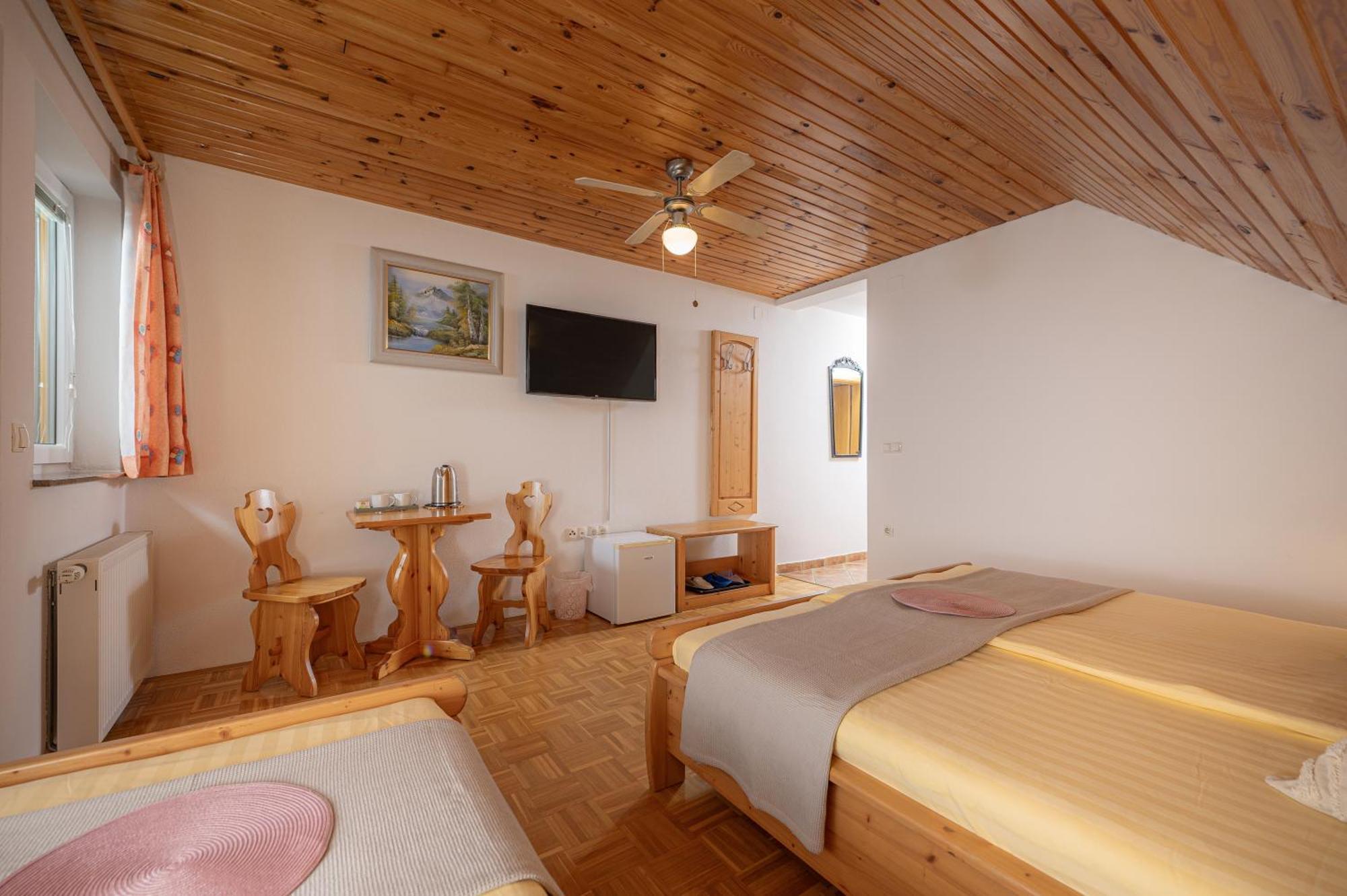 Rooms & Apartments Pr Matjon Bled Exterior photo